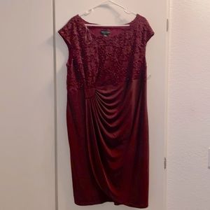 Burgundy dress, new, size 18W